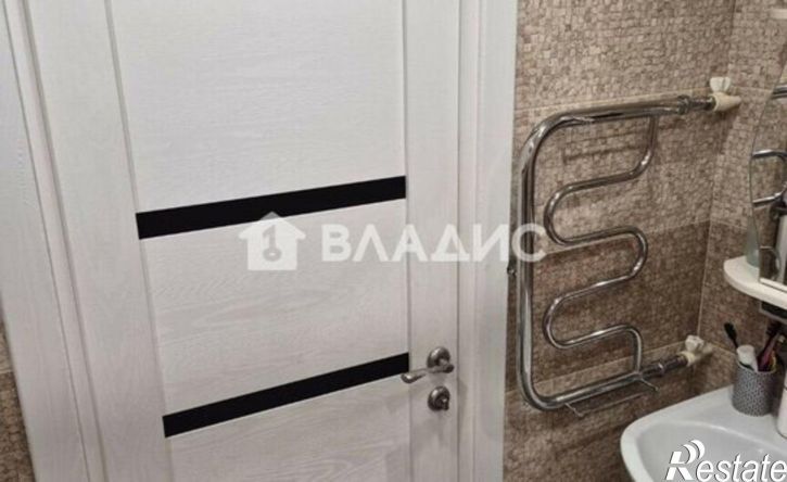 3-комн квартира ул Комиссарова, 23,  д. 23