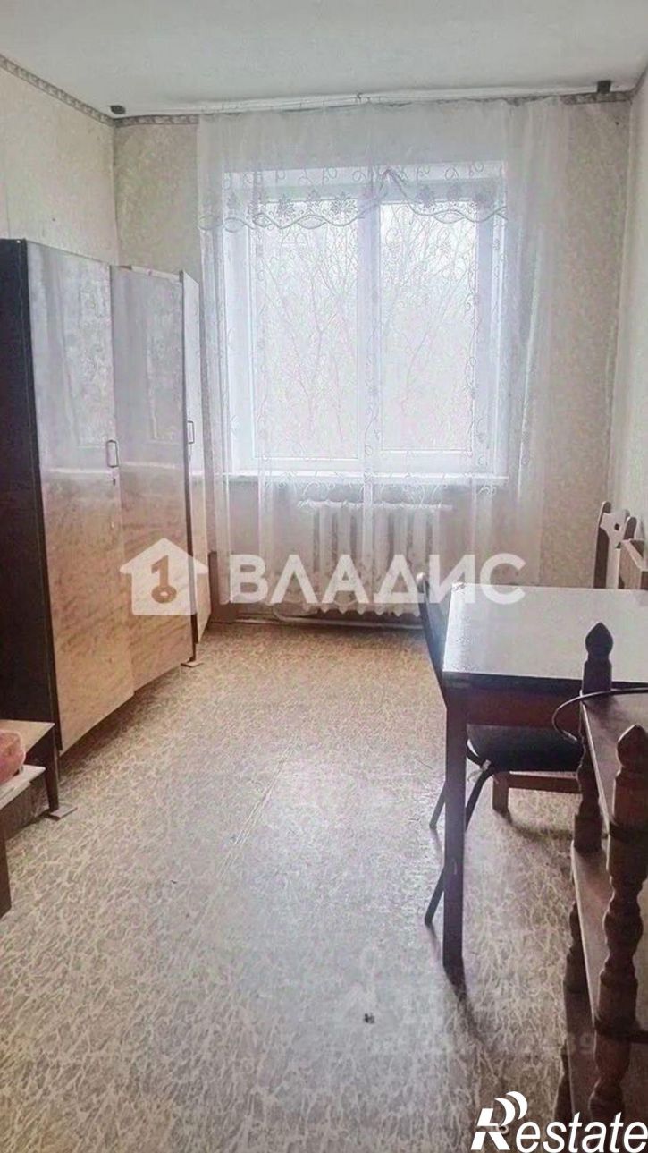 3-комн квартира улица Суворова, 1,  д. 1