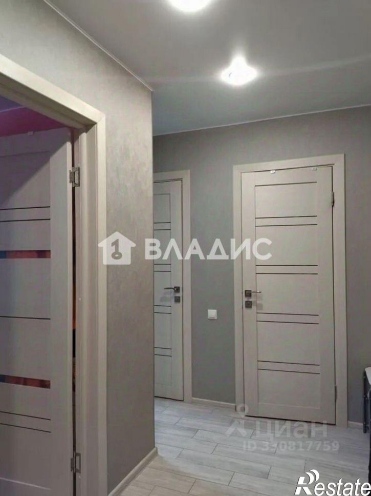 2-комн квартира Новгородская улица, 32,  д. 32