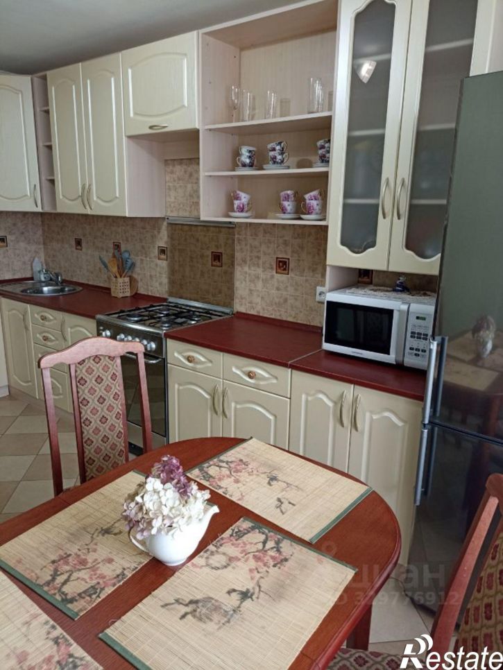 2-комн квартира улица Мира, 15,  д. 15