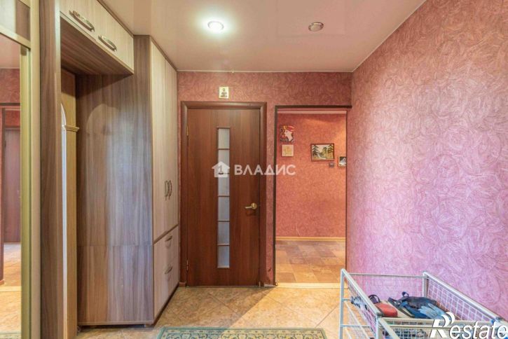 3-комн квартира улица Безыменского, 9Б,  д. 9Б