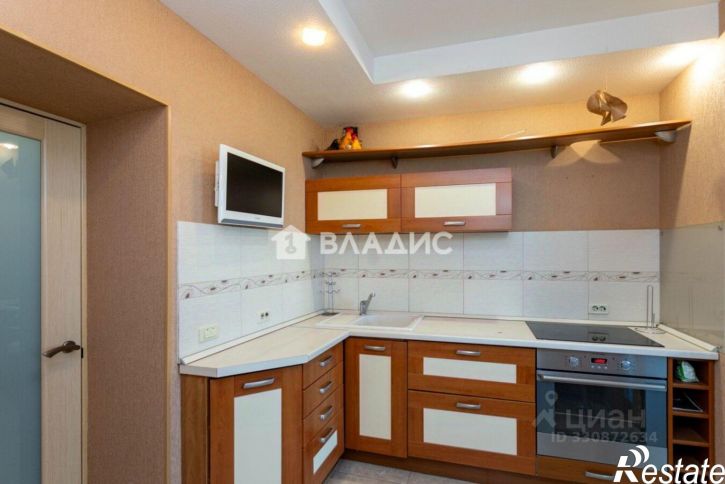3-комн квартира Суздальский пр-кт, 13А,  д. 13А