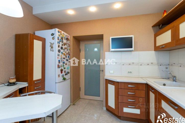 3-комн квартира Суздальский пр-кт, 13А,  д. 13А