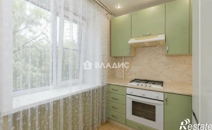 2-комн квартира улица Балакирева, 28,  д. 28