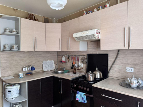 Продажа 3-комн квартиры Комиссарова ул, 21