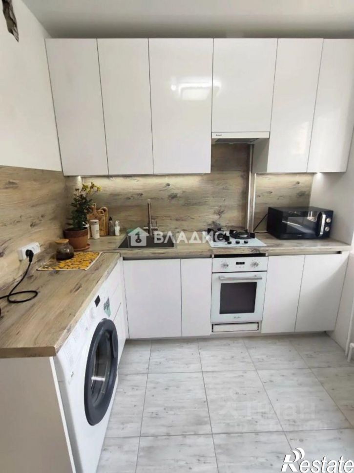1-комн квартира улица Комиссарова, 43,  д. 43