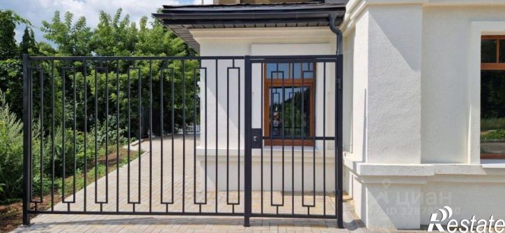 3-комн квартира ул Летне-Перевозинская, 11,  д. 11