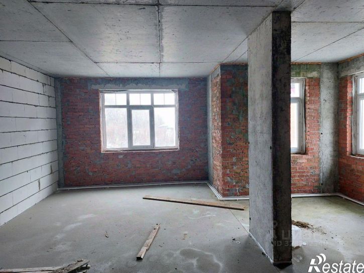 3-комн квартира ул Летне-Перевозинская, 11,  д. 11