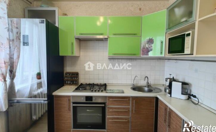 2-комн квартира улица Верхняя Дуброва, 31,  д. 31