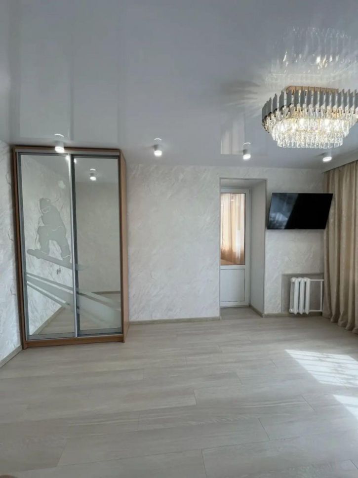 1-комн квартира Строителей пр-кт, 32