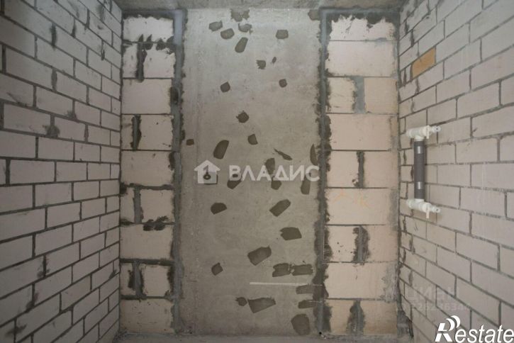 3-комн квартира пр-кт Строителей, 3,  д. 3
