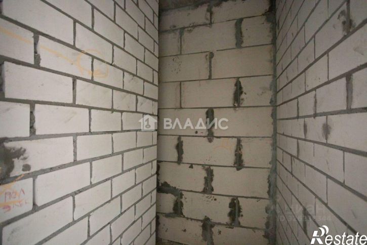 3-комн квартира пр-кт Строителей, 3,  д. 3