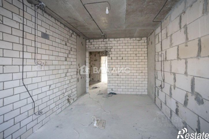 3-комн квартира пр-кт Строителей, 3,  д. 3