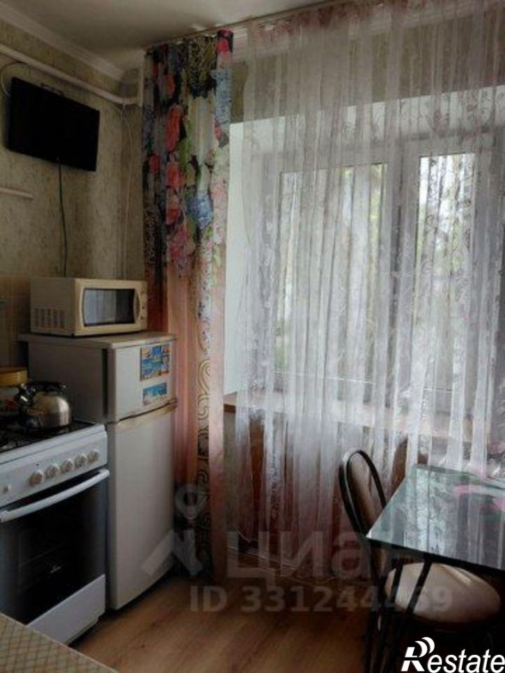 1-комн квартира улица Алябьева, 8,  д. 8