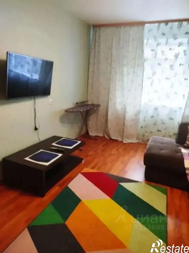 2-комн квартира улица Соколова-Соколёнка, 11Б,  д. 11Б