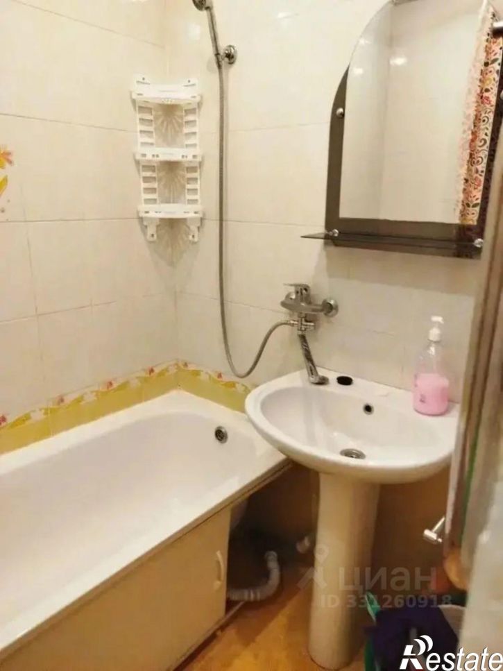 2-комн квартира улица Соколова-Соколёнка, 11Б,  д. 11Б