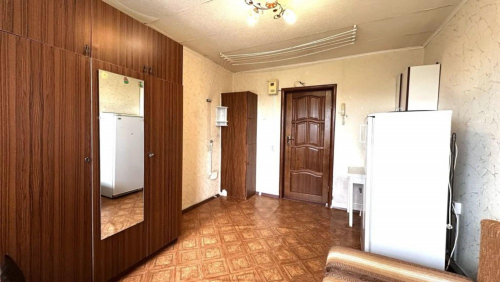 Продажа комнаты Балакирева ул, 24
