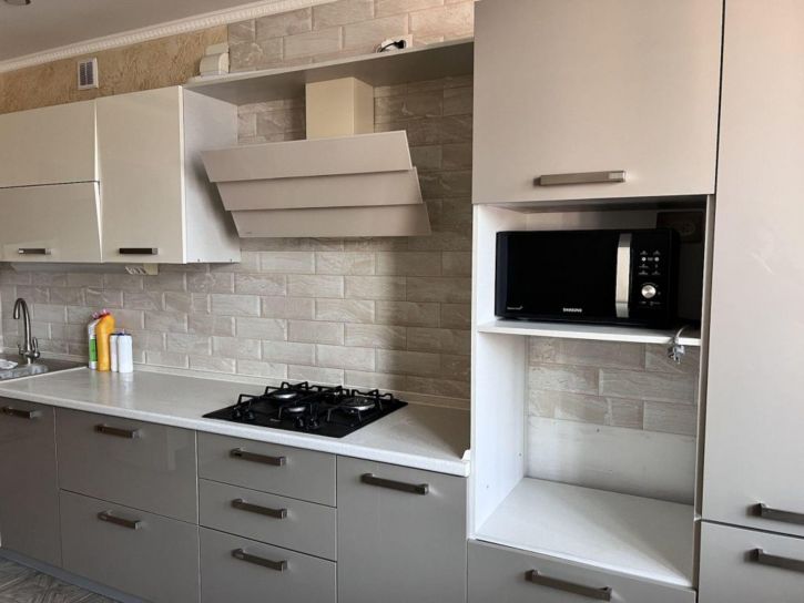 2-комн квартира Труда ул, 6