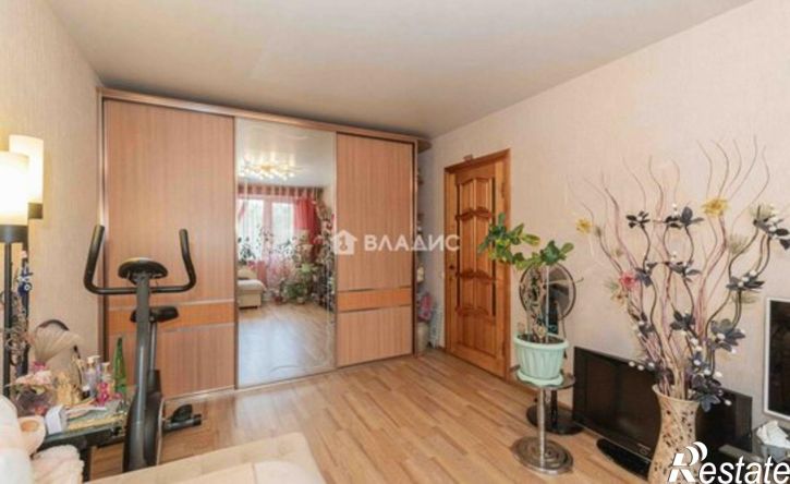 2-комн квартира ул Комиссарова, 23,  д. 23