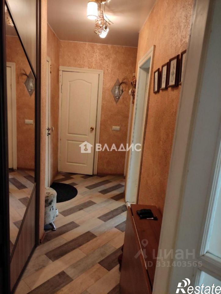 2-комн квартира улица Модорова, 8А,  д. 8А