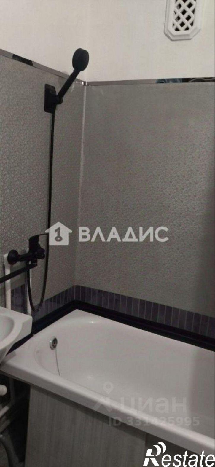 2-комн квартира проспект Строителей (дублёр), 42А,  д. 42А