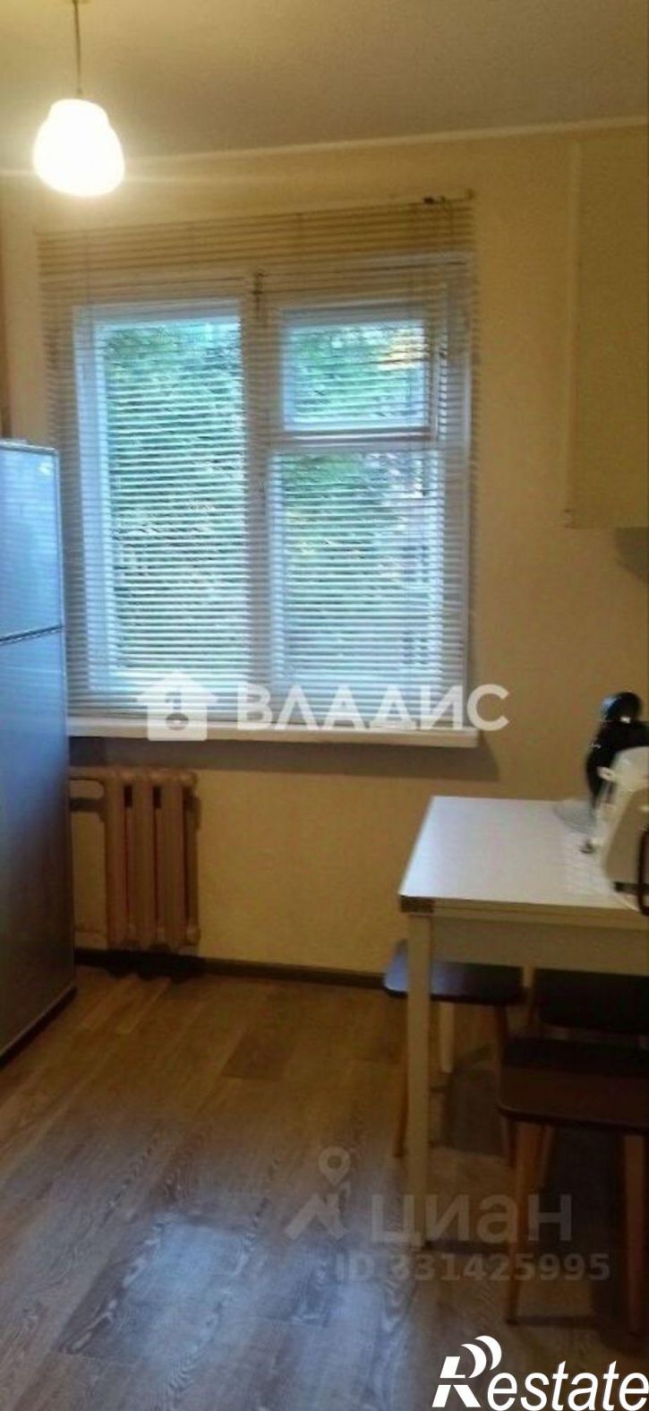 2-комн квартира проспект Строителей (дублёр), 42А,  д. 42А