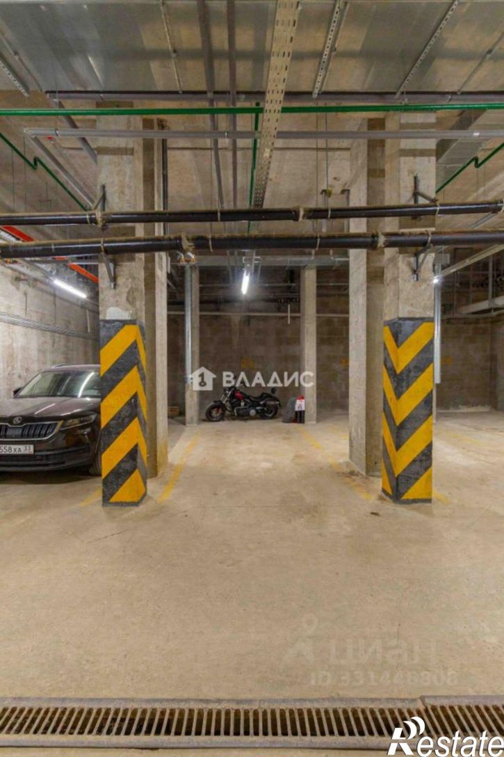 Гараж/парковка пр-кт Строителей, 9а,  д. 9а