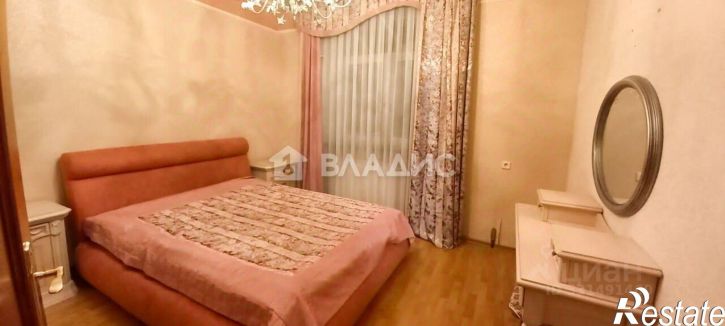 3-комн квартира улица Модорова, 6,  д. 6