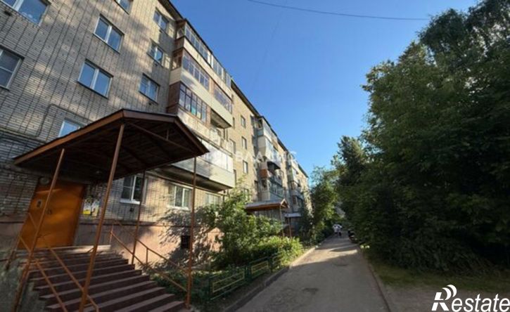 3-комн квартира улица Полины Осипенко, 23А,  д. 23А