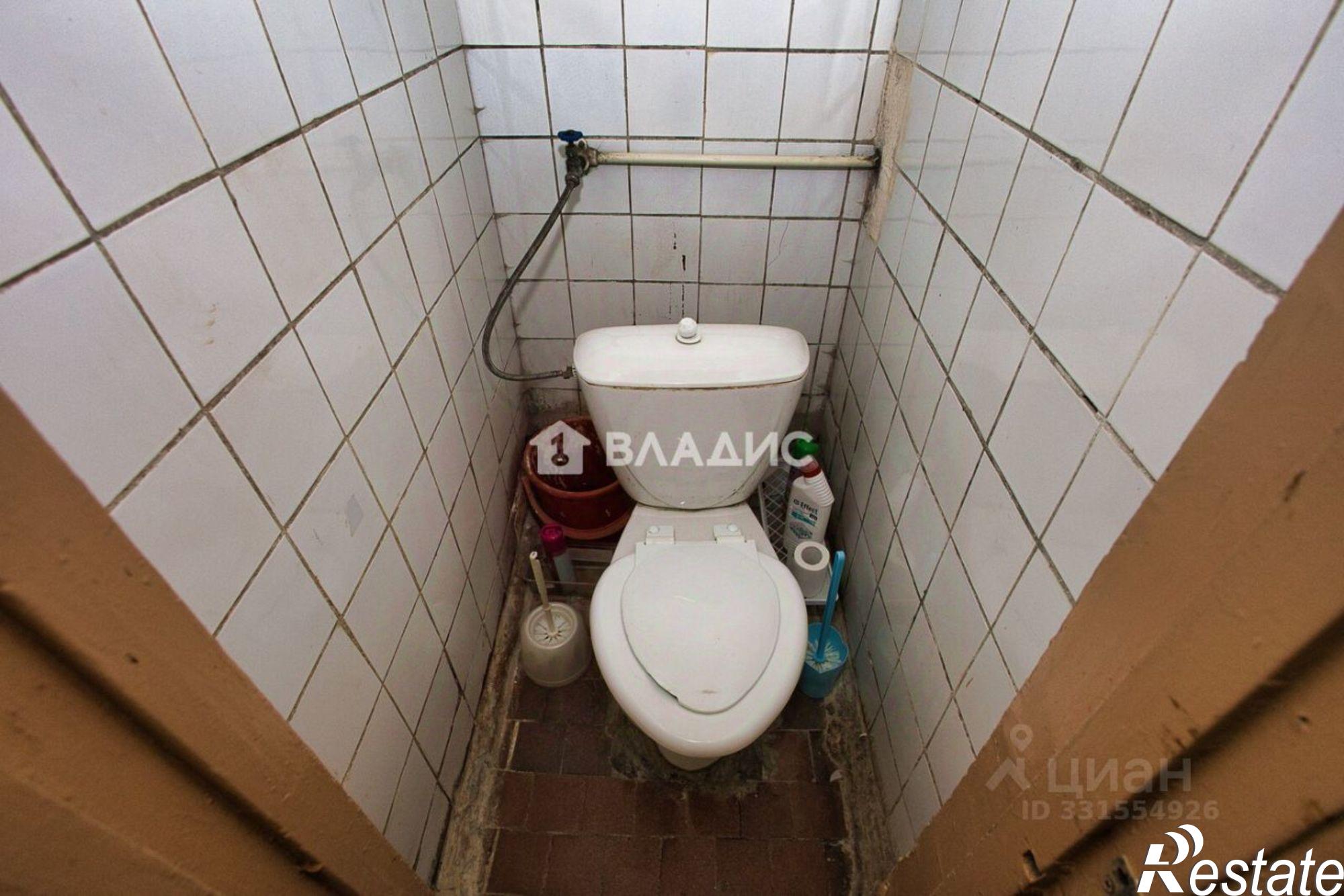 Купить комнату за 1 900 000 рублей на ул Каманина, 18