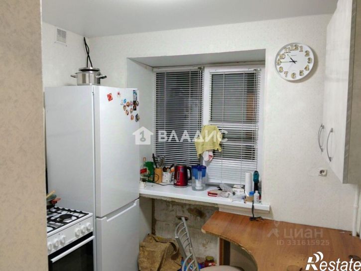 2-комн квартира Институтский г-к, 11,  д. 11