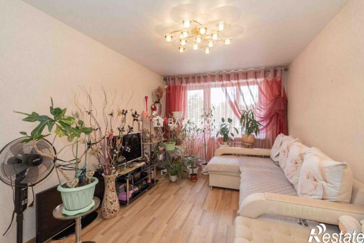 2-комн квартира ул Комиссарова, 23,  д. 23