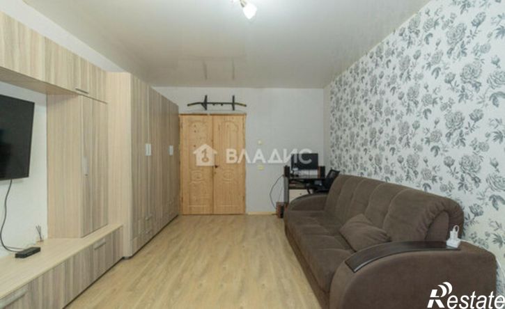 2-комн квартира ул Безыменского, 8,  д. 8