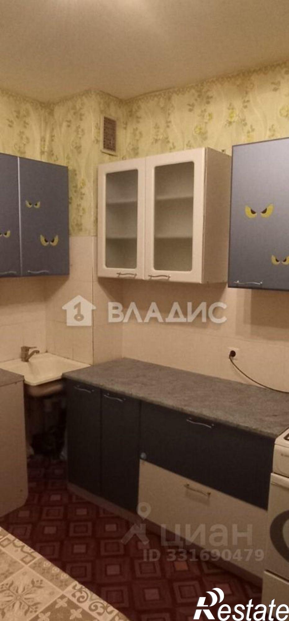 Сдать квартиру за 20 000 рублей на ул Безыменского, 6б