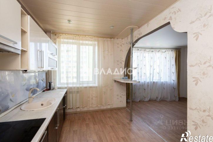 3-комн квартира ул Гвардейская, 11,  д. 11