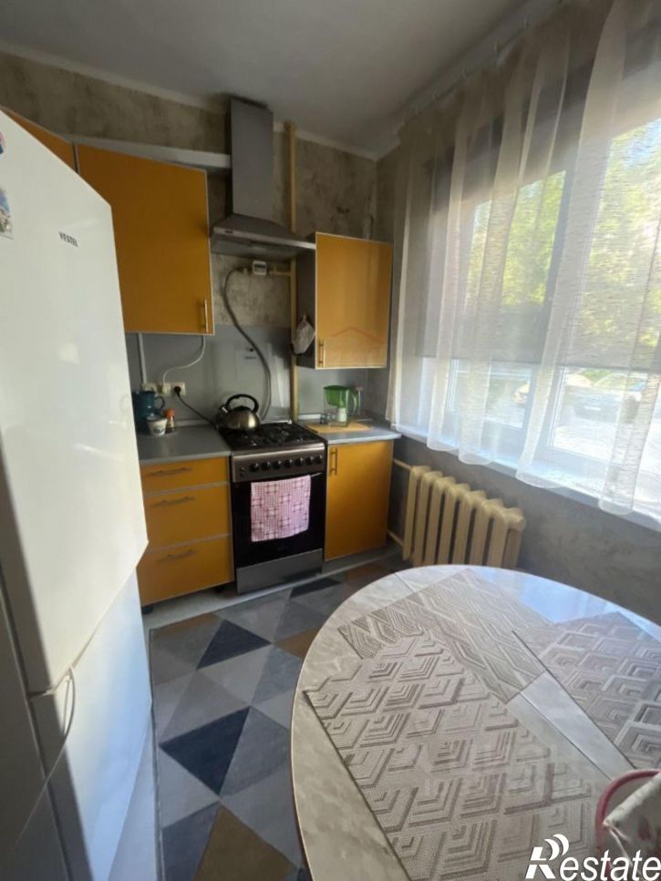 2-комн квартира пр-кт Строителей, 38Б,  д. 38Б