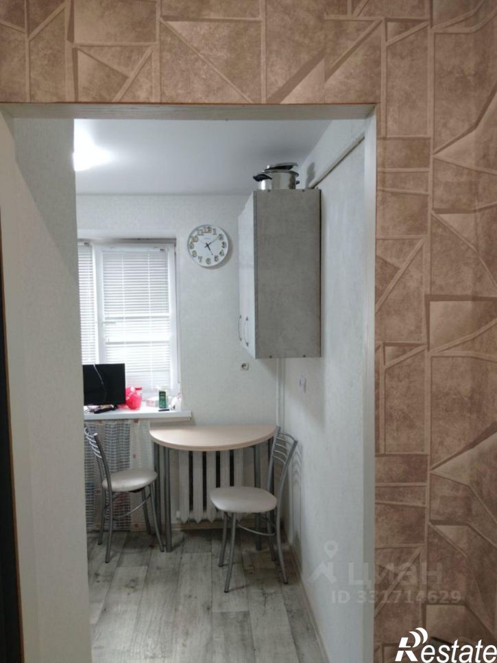 2-комн квартира Институтский г-к, 11,  д. 11