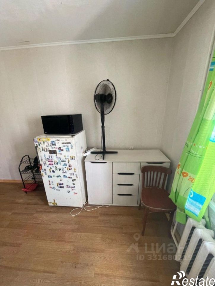 Комната ул Батурина, 37,  д. 37
