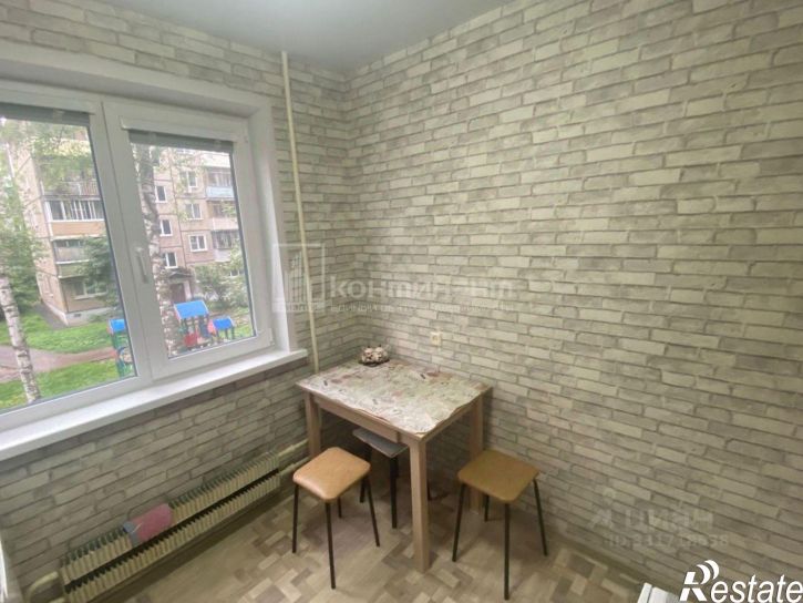 2-комн квартира ул Белоконской, 15,  д. 15