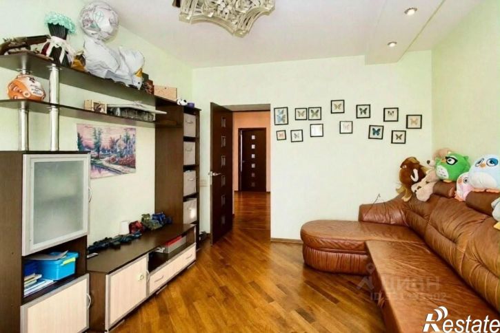 2-комн квартира ул Крайнова, 4,  д. 4