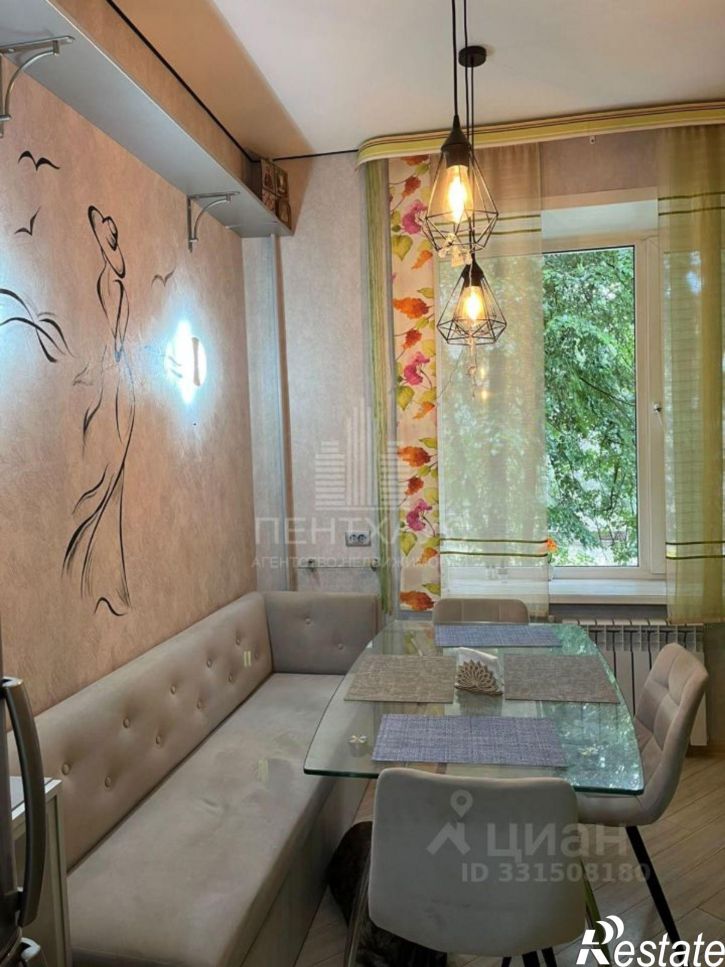 2-комн квартира Стрелецкий г-к, 49,  д. 49