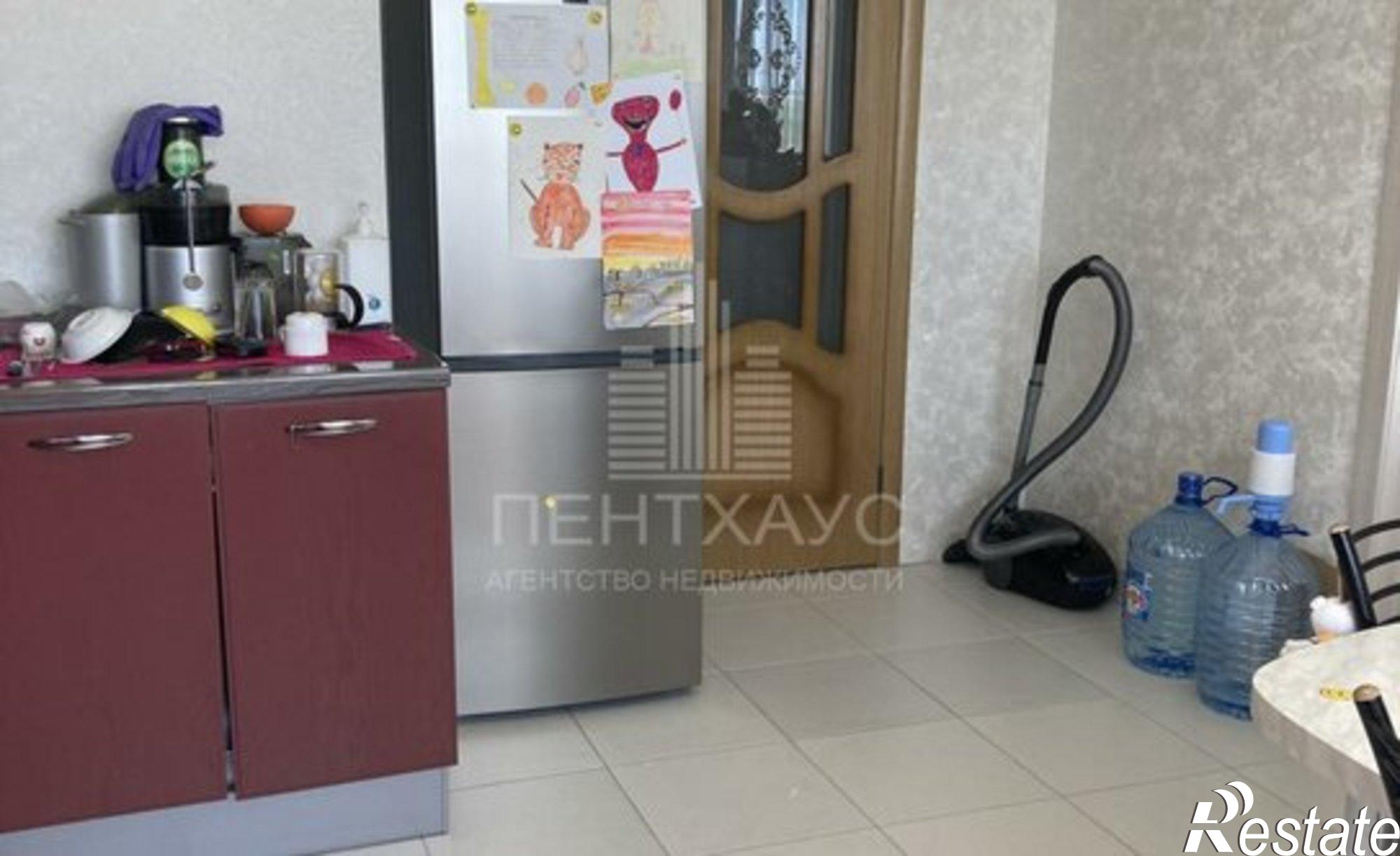 Купить квартиру за 7 990 000 рублей на ул Новгородская, 19А