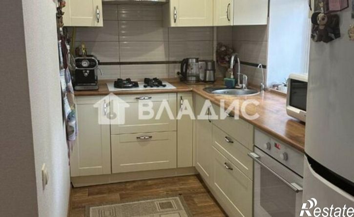 2-комн квартира ул 1-я Пионерская, 76,  д. 76
