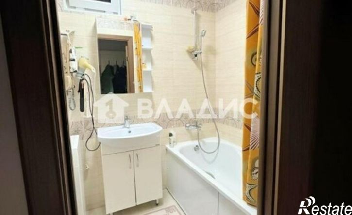 2-комн квартира ул 1-я Пионерская, 76,  д. 76