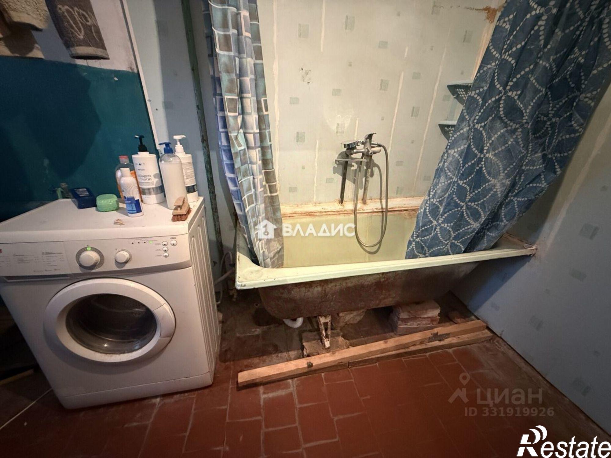 Сдать комнату за 12 000 рублей на ул Белоконской, 10