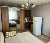 комната 65 кв м ул Тракторная, 1А
