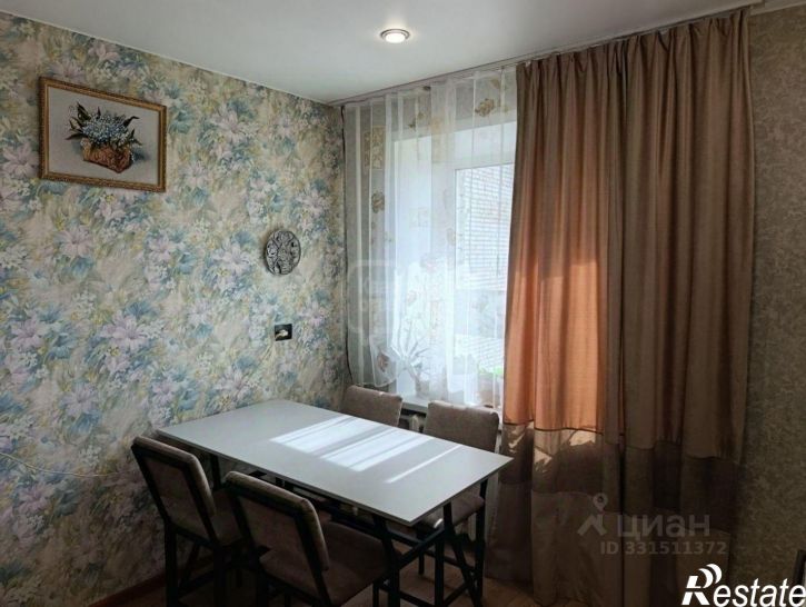 3-комн квартира ул Почаевская, 2б,  д. 2б