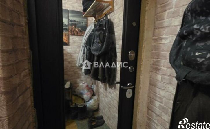 2-комн квартира ул Почаевская, 1,  д. 1