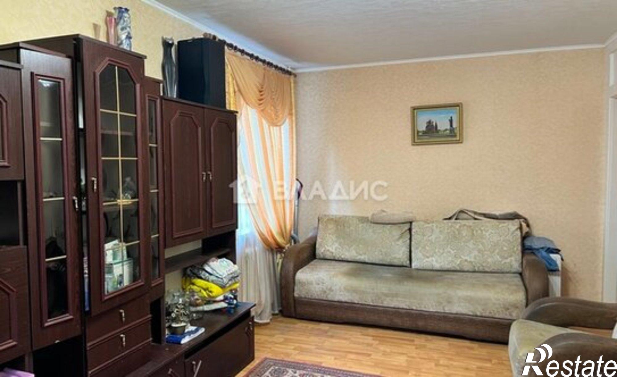 Купить квартиру за 4 700 000 рублей на пр-кт Строителей, 42