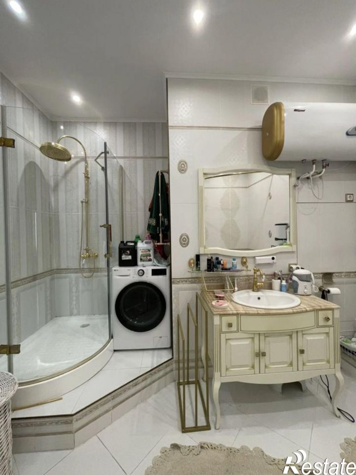 3-комн квартира Октябрьский пр-кт, 25